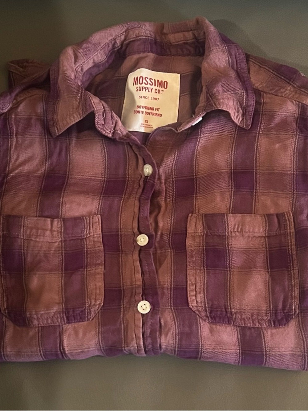 Women’s Button down shirt